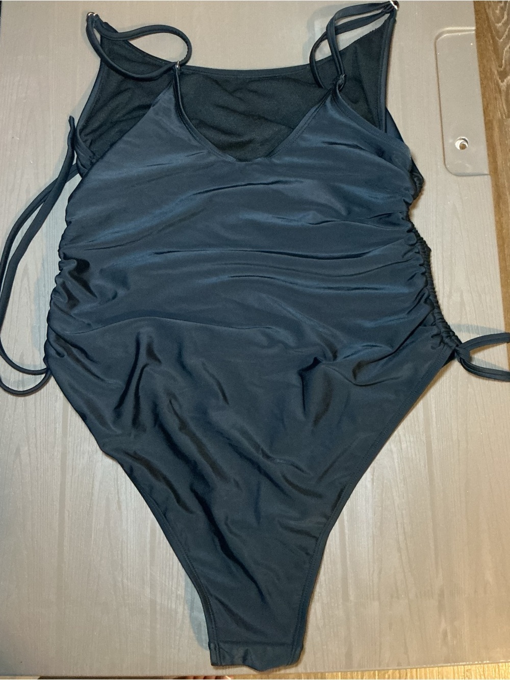 Black One-Piece Ruched Side Swimsuit - Picture 7 of 9